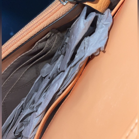 MICHAEL MICHAEL KORS Jet Set Charm Small Phone Crossbody Light Orange AUTHENTIC - Picture 10 of 11